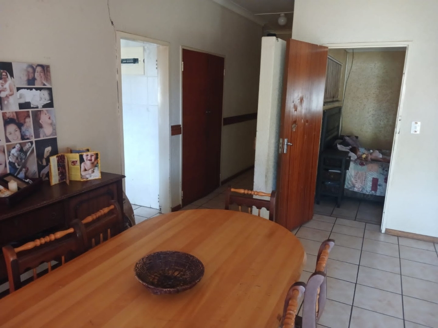 4 Bedroom Property for Sale in Meiringspark Ext 4 North West